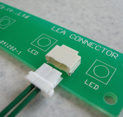 LEA CONNECTOR